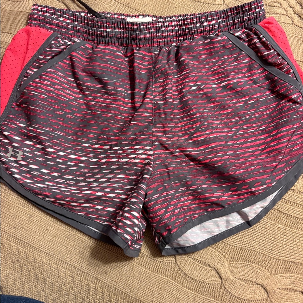 Under Armour Women's Dynamic Pink and Gray Athletic Shorts